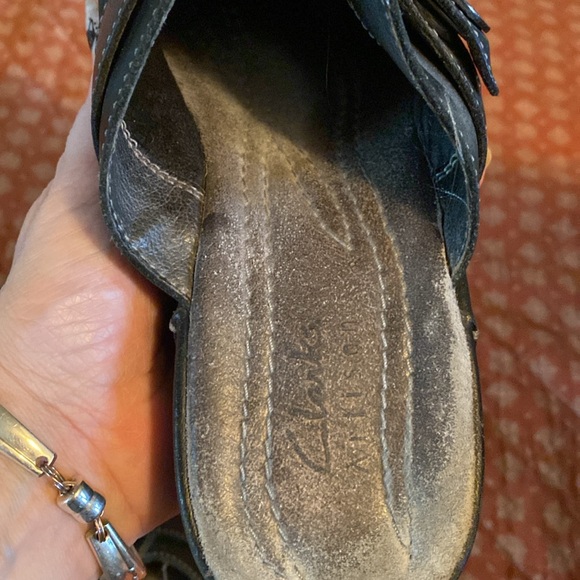 Clarks size 8 Clog Leather - Picture 9 of 9